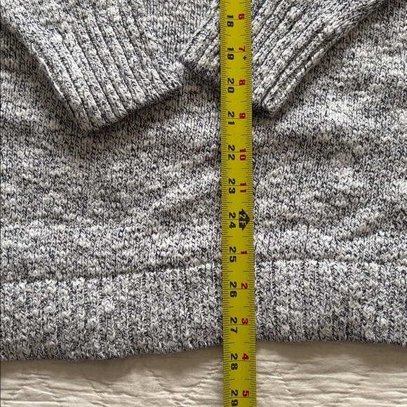 LL Bean Cotton Ragg Sweater - Picture 4 of 11
